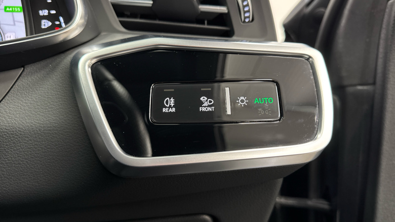 Audi A6 55 TFSI e 17.9kWh Quattro Competition 4dr S Tronic Saloon